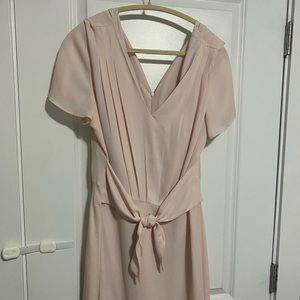 Ann Taylor v neck dress